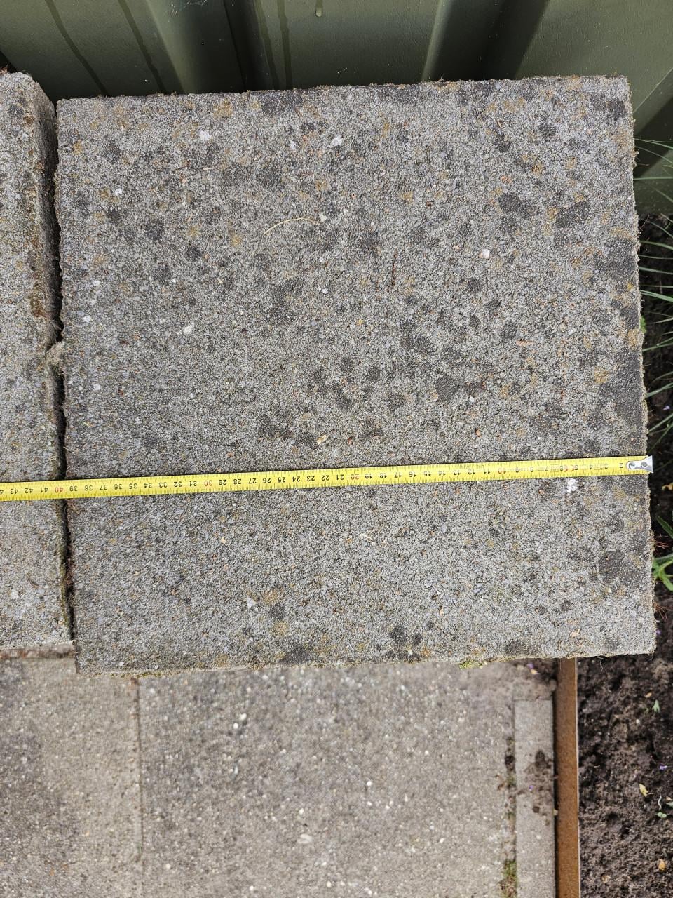 GRATIS AF TE HALEN betontegels 40x40cm