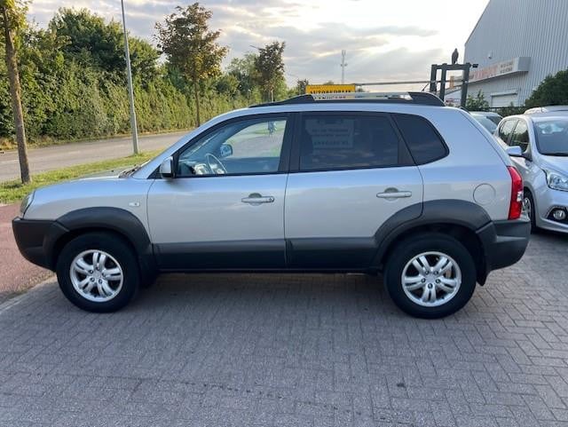 Hyundai Tucson 2.0i style
