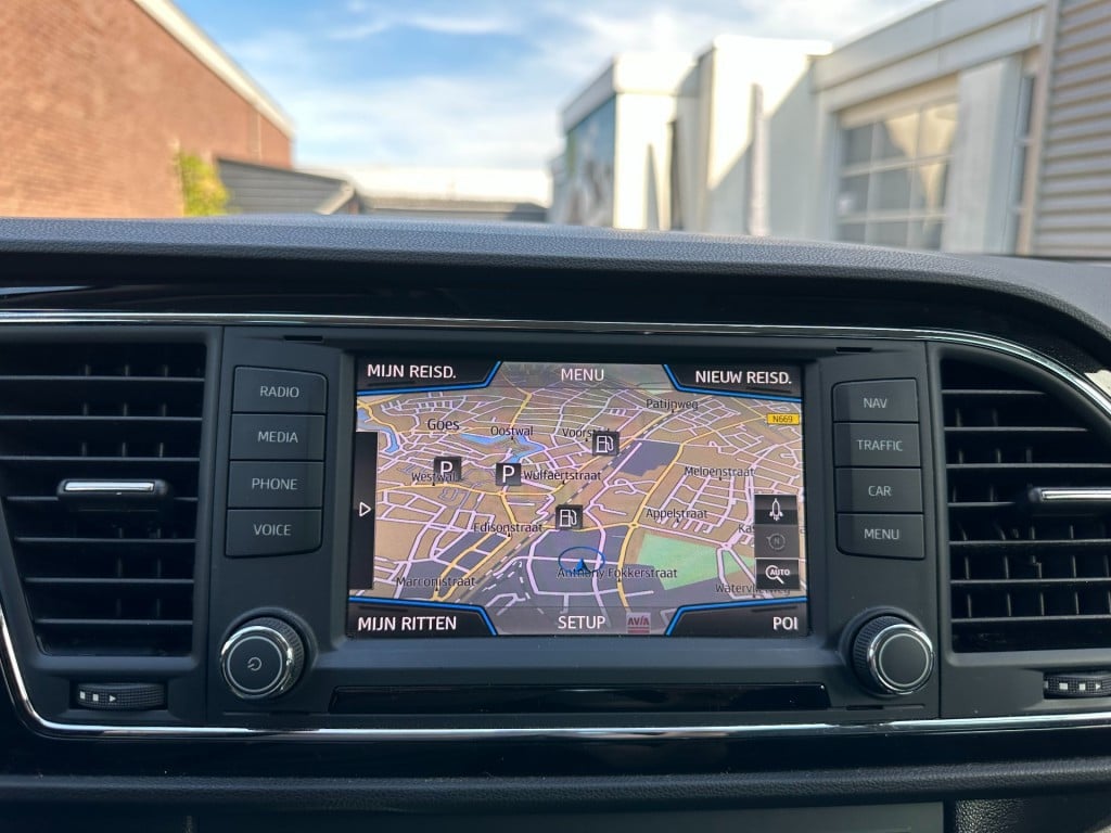 Seat Leon seat leon st 1.0 ecotsi style connect carplay camera dab+ led