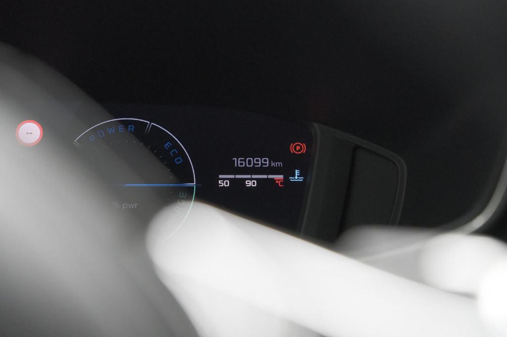 Peugeot 2008 hybrid 145 e-dcs6 allure | 360 camera | adaptieve cruise contr
