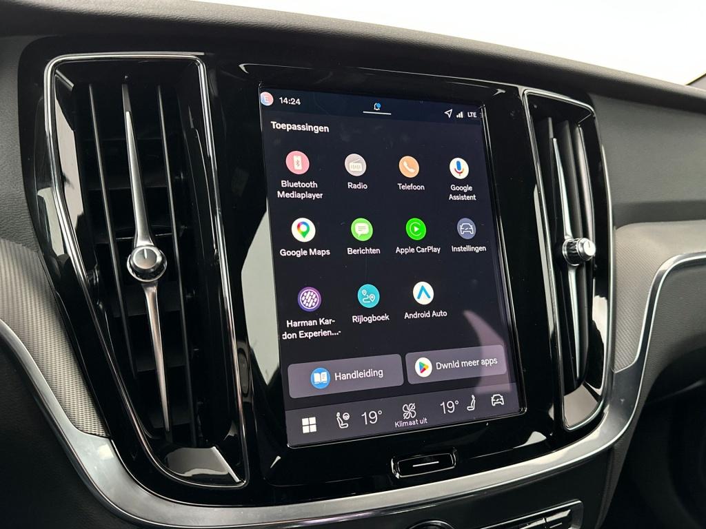 Volvo V60 t6 398pk recharge plus dark| adap.cruise| 360camera| trekhaak