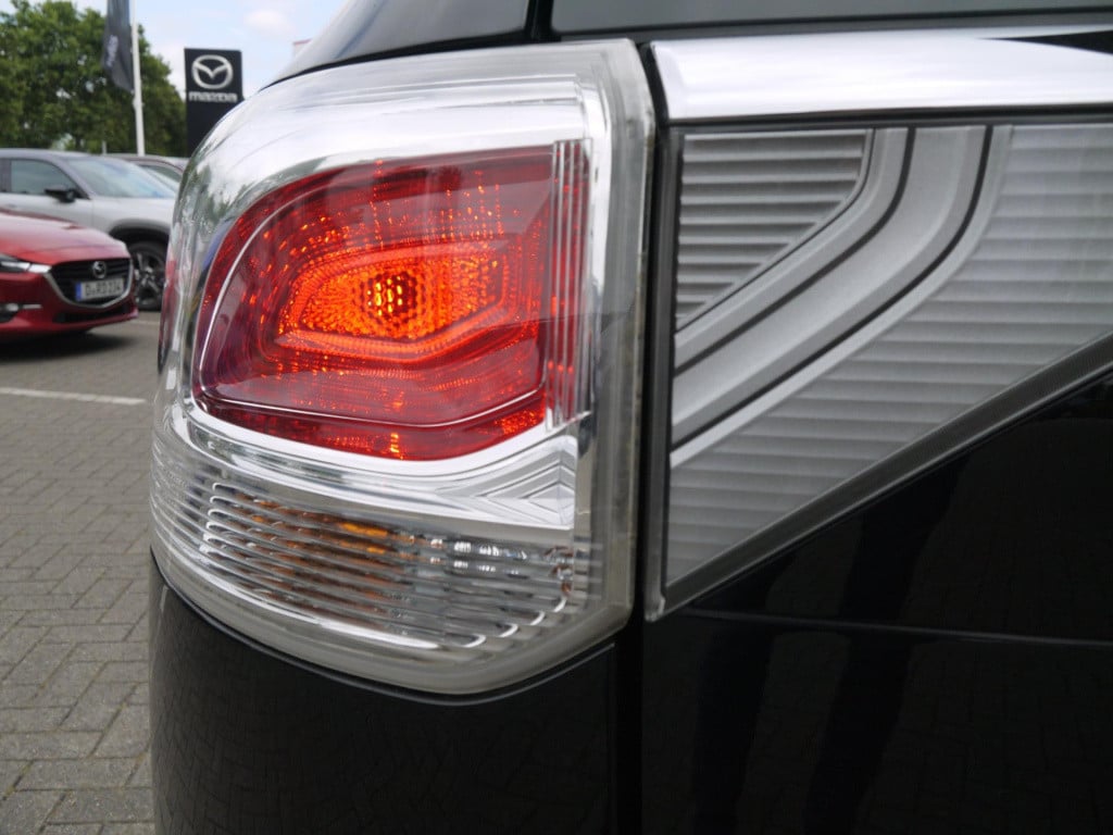 Mitsubishi Outlander 2.0 intense|trekhaak|rijklaar