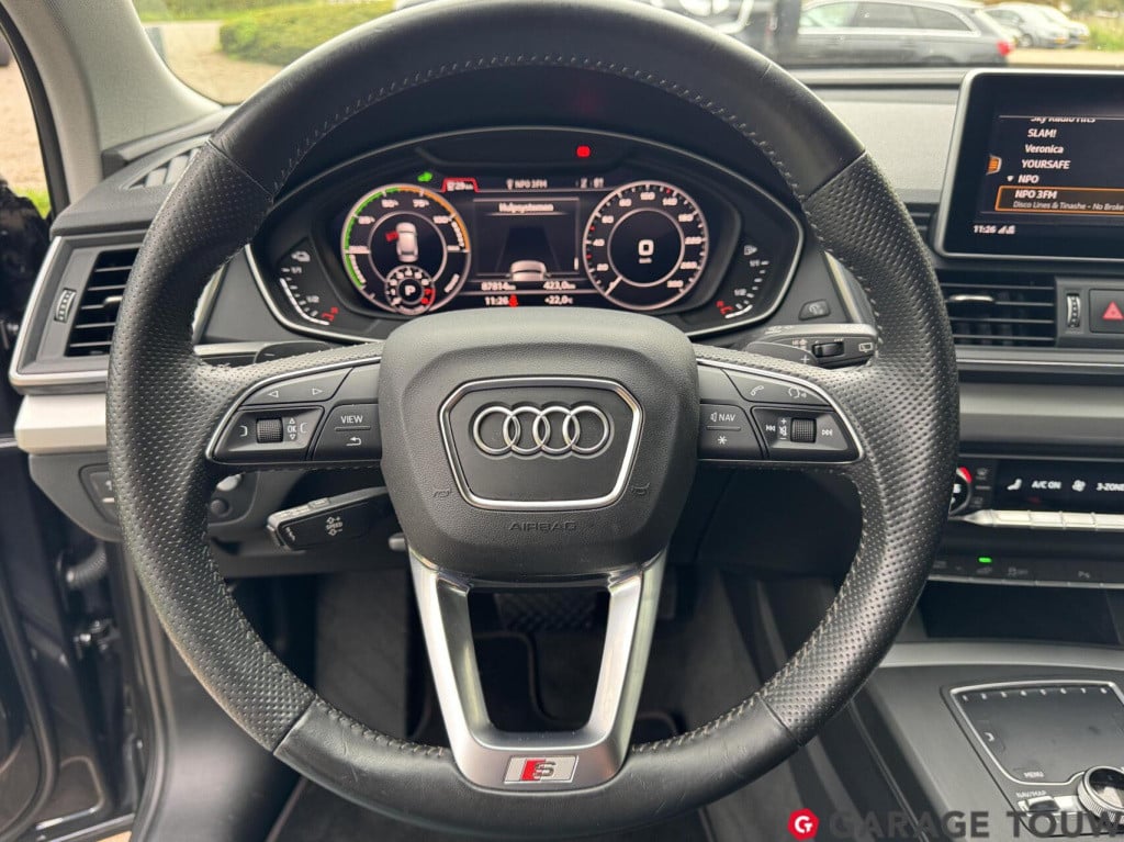 Audi Q5 55 tfsie quattro competition *hud, trekhaak, luchtv*