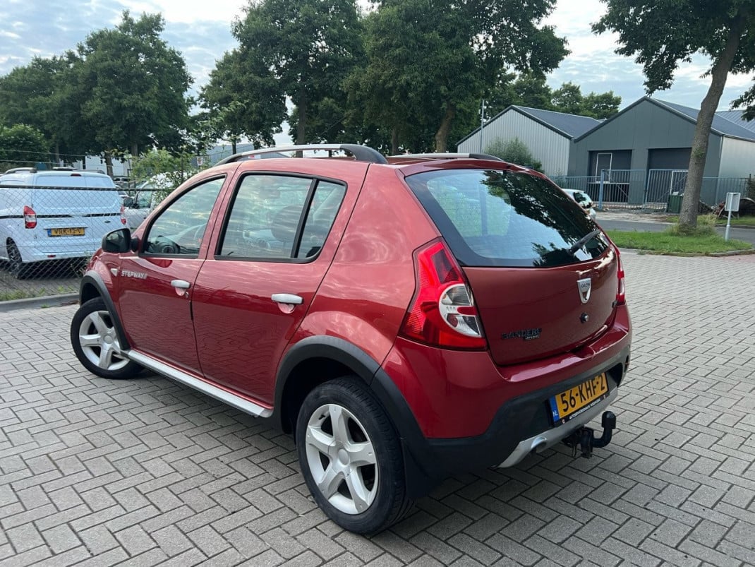 Dacia Sandero 1.6 Stepway 150.402KM