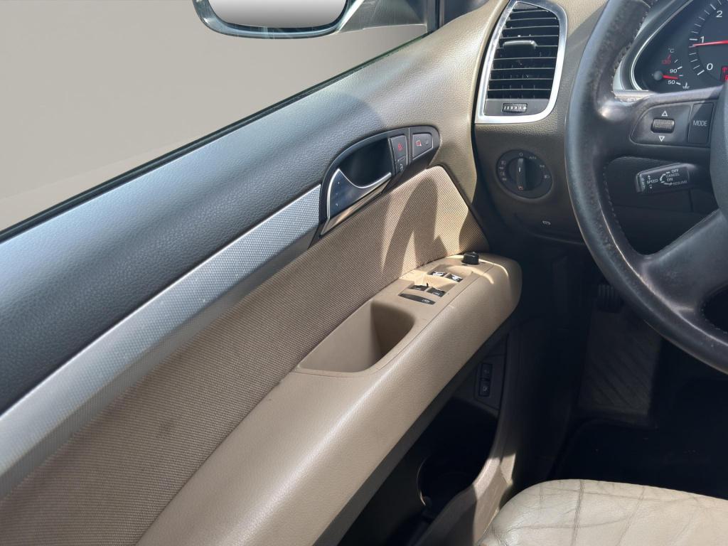 Audi Q7 3.0 tdi quattro pro line+ 5+2