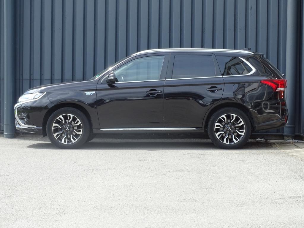Mitsubishi Outlander 2.0 phev instyle+ schuif-/kanteldak | stoel-/stuurverw