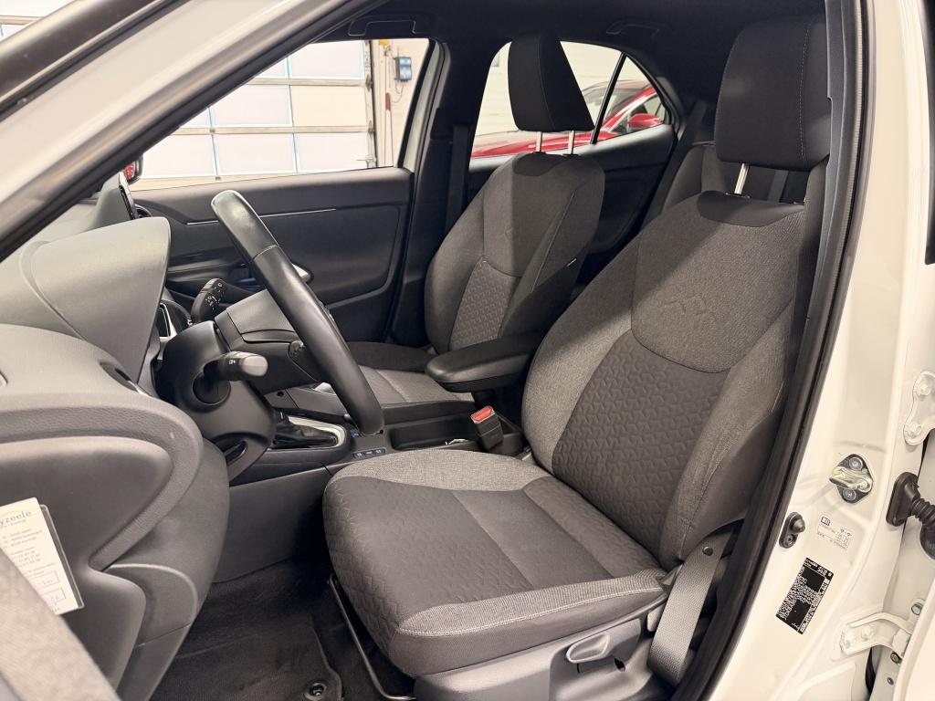 Toyota Yaris Cross 1.5 hybrid first ed| stoel+stuur verw| adap.cruise| trek