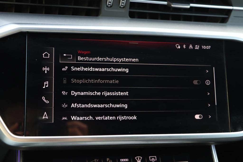 Audi A6 avant 55 tfsi e quattro s edition competition 367pk