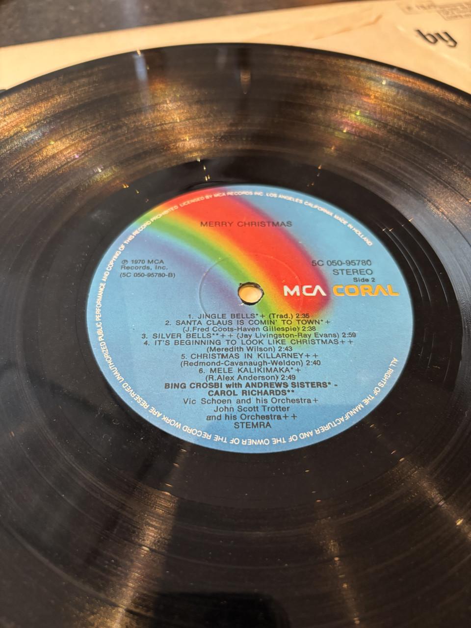 Vintage LP van Bing Crosby's klassieke kerstalbum 'Merry Christmas