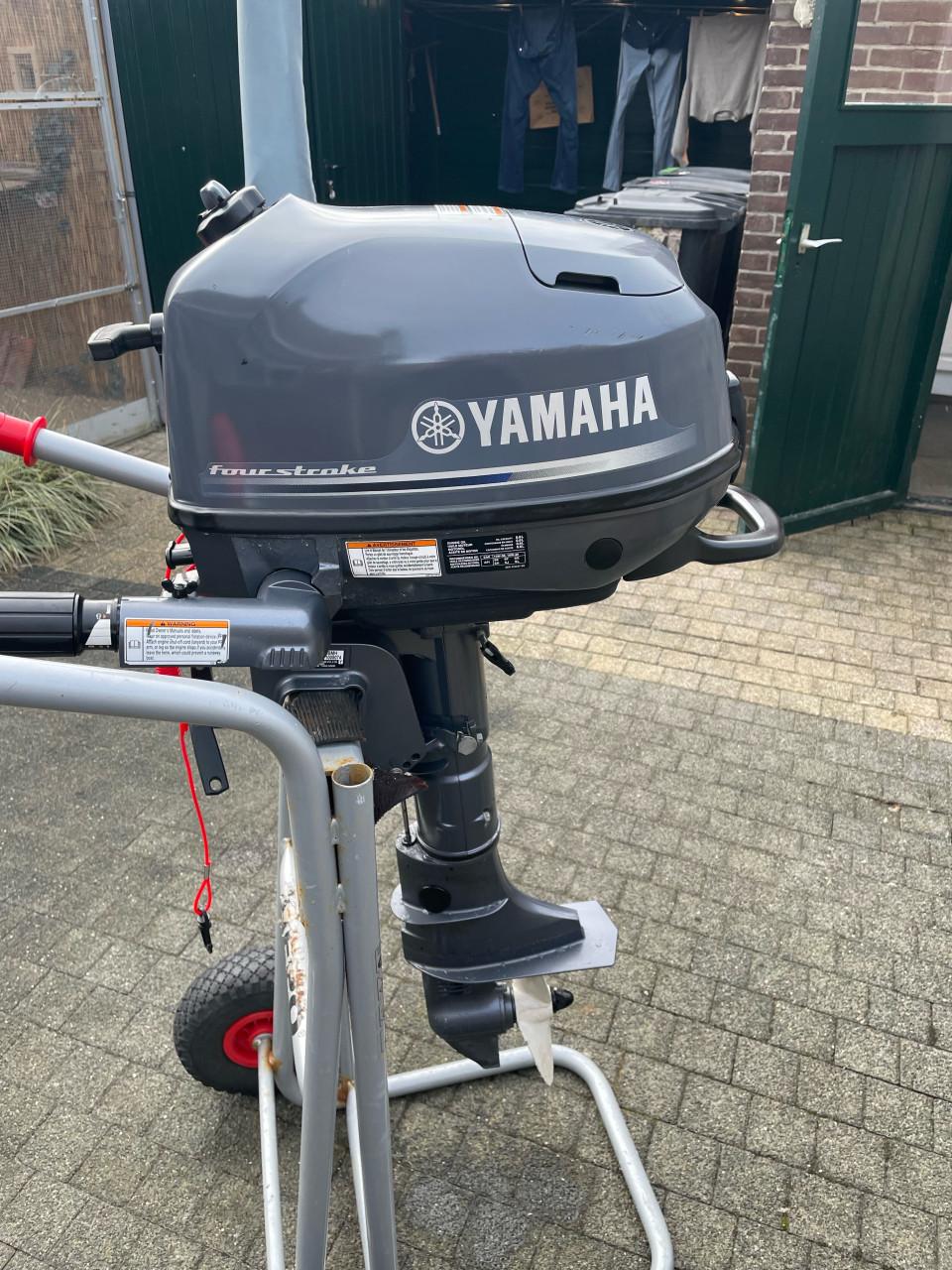 Yamaha Mercury evinrude