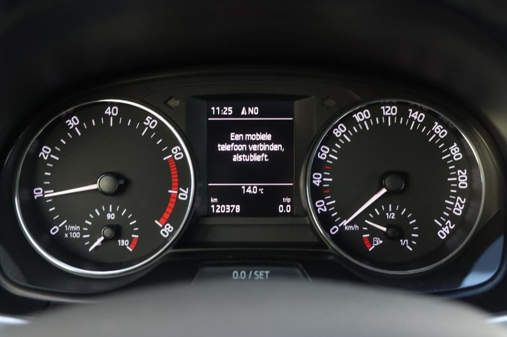 Skoda Fabia 1.2 tsi drive 90pk