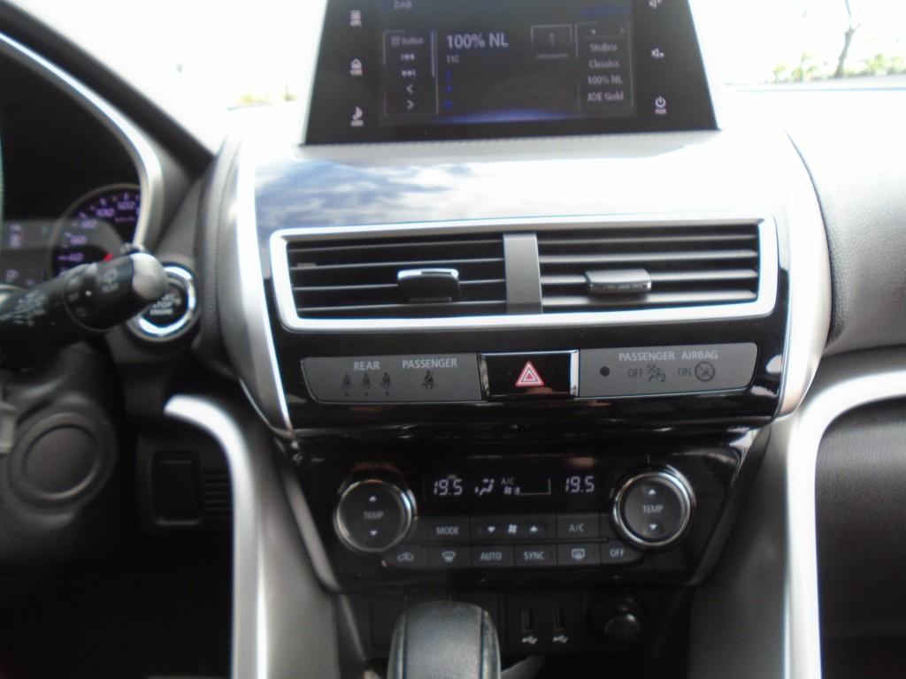 Mitsubishi Eclipse Cross 1.5 di-t intense s