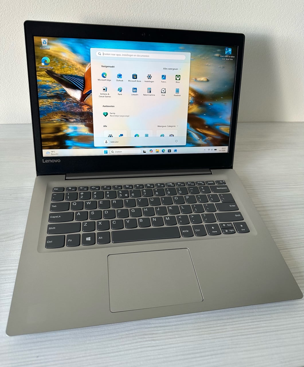 Lenovo Ideapad S130