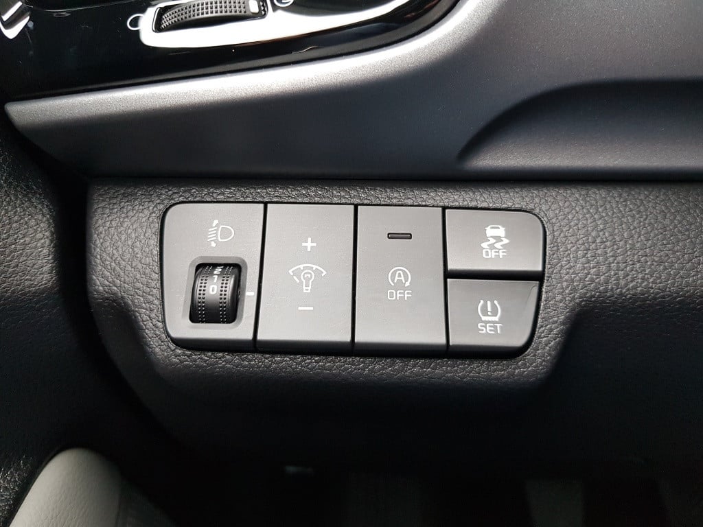 Kia Stonic platinum 100pk