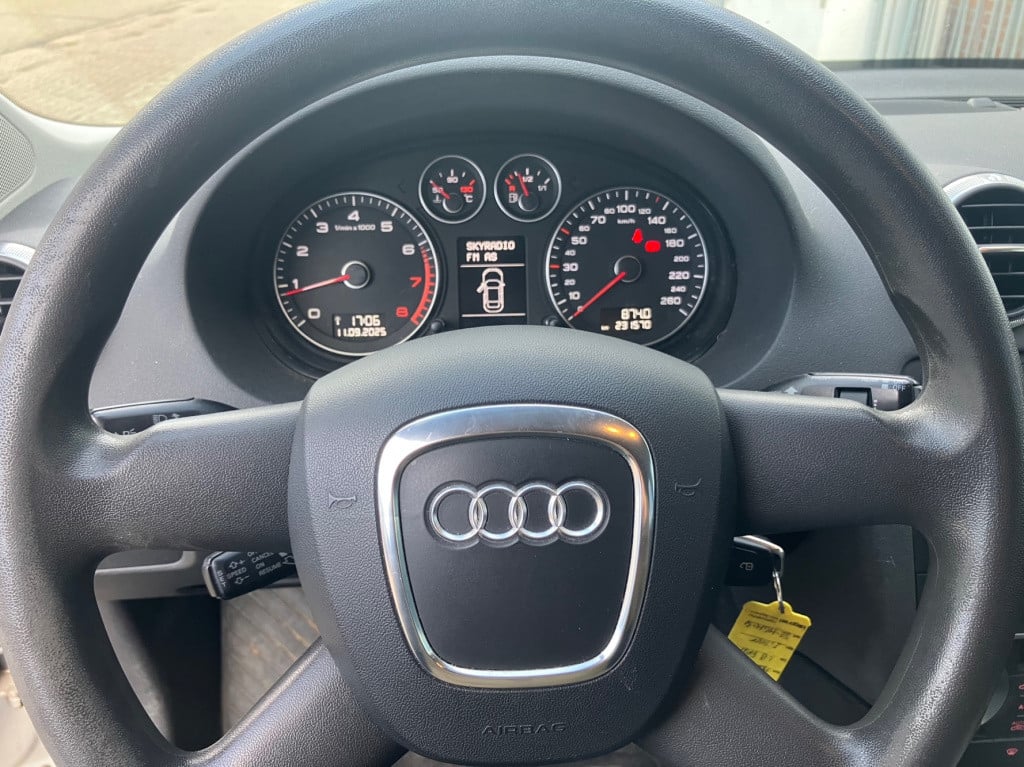 Audi A3 sportback 1.8 tfsi attraction business edition