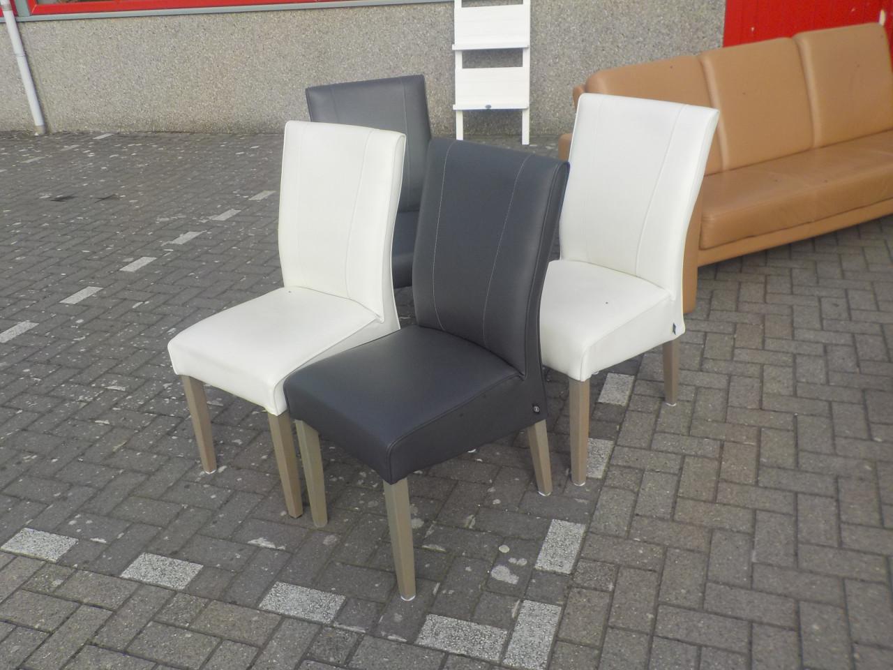 Kwaliteit geheel massieve Henders & Hazel tafel 100 x 190 cm + 4 stoelen