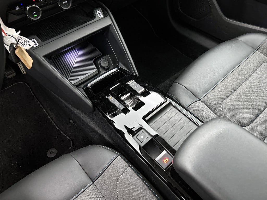 Citroen Ë-c4 feel pack 50 kwh | rijklaar | 3 fase | stoelverwarming | head-