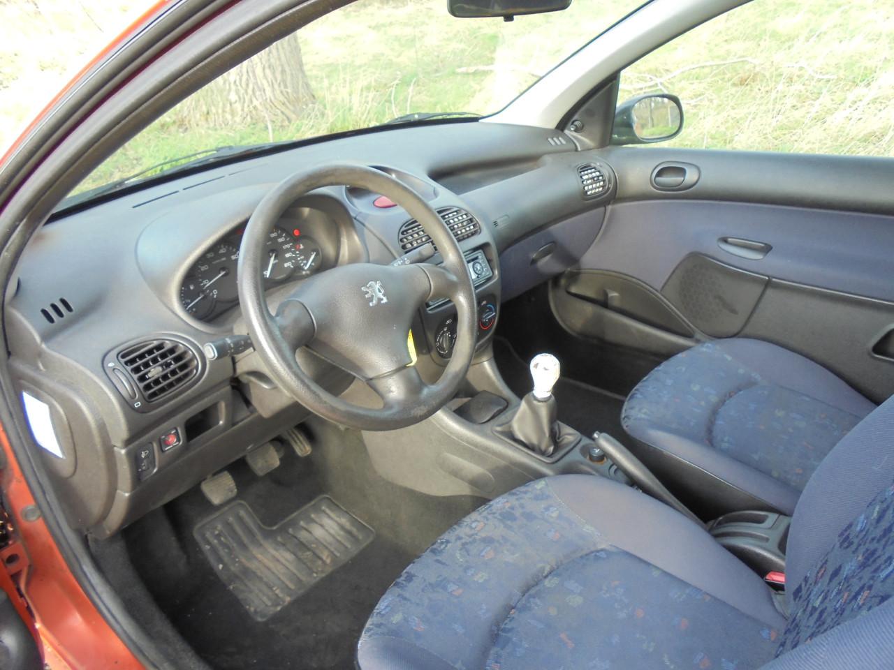 206 van Tweede eigenaar  119.278 Km goed onderhouden