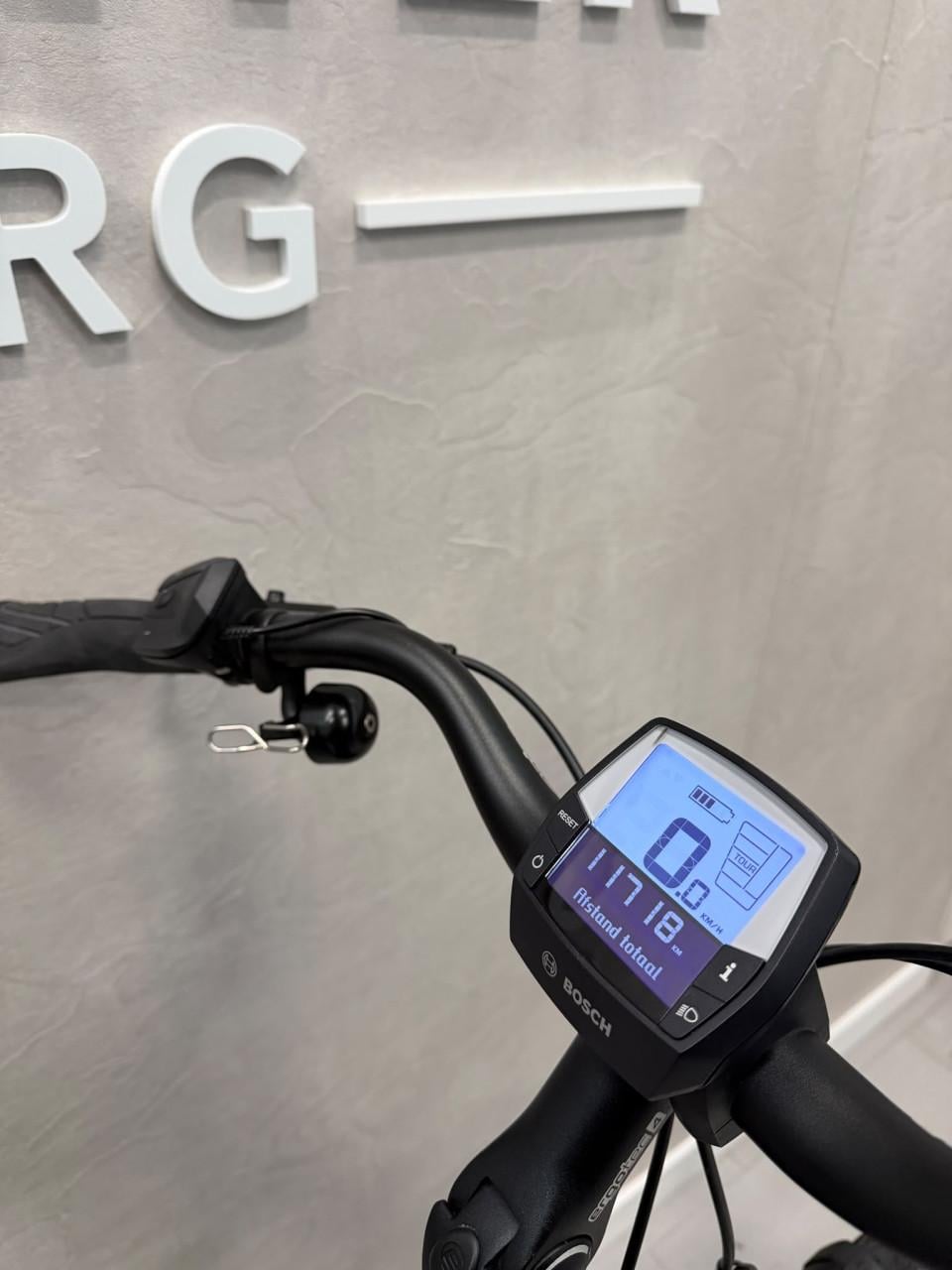 Velo de Ville AEB900 Bosch Performance CX 500Wh 55CM
