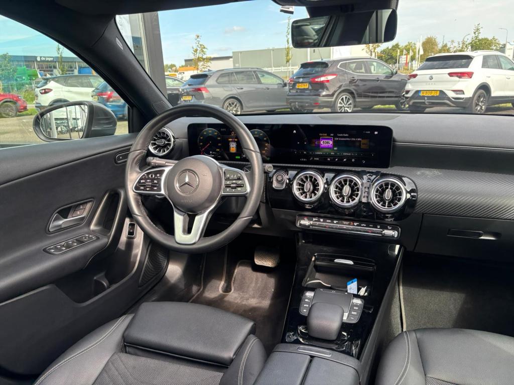 Mercedes-Benz A-Klasse a 250 e 218pk 8g-dct, luxury line, pano dak