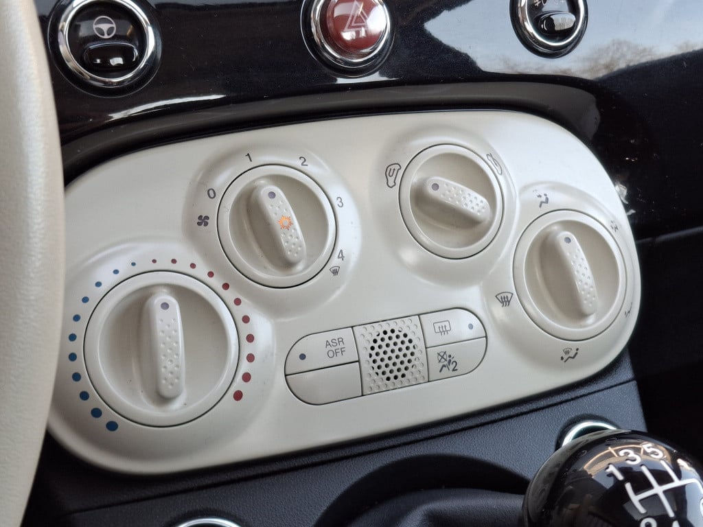 Fiat 500 1.2 lounge | airco | cruise | pano | leder
