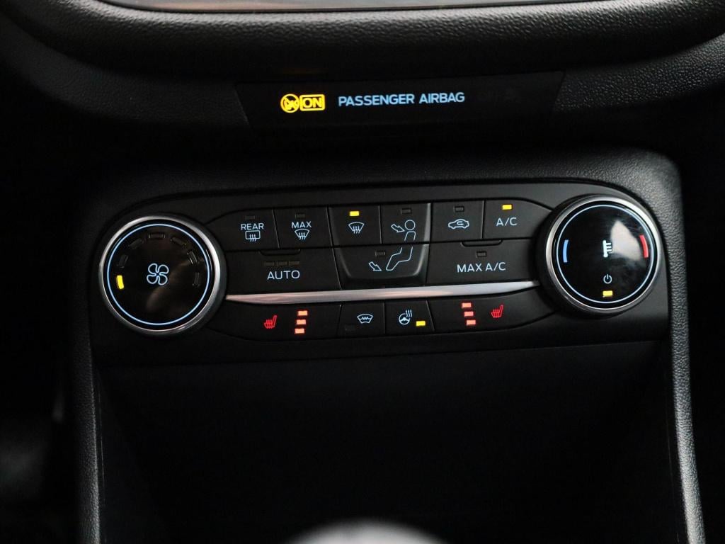 Ford Fiesta 1.0 ecoboost titanium | winterpack | stoel/stuur verwarming | l