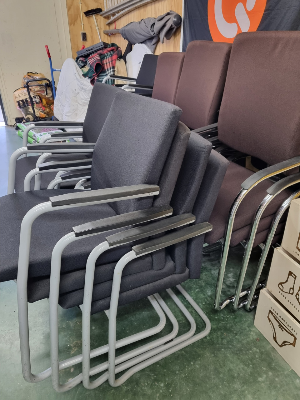 Vergaderstoelen Huislijn Lima stapelbaar