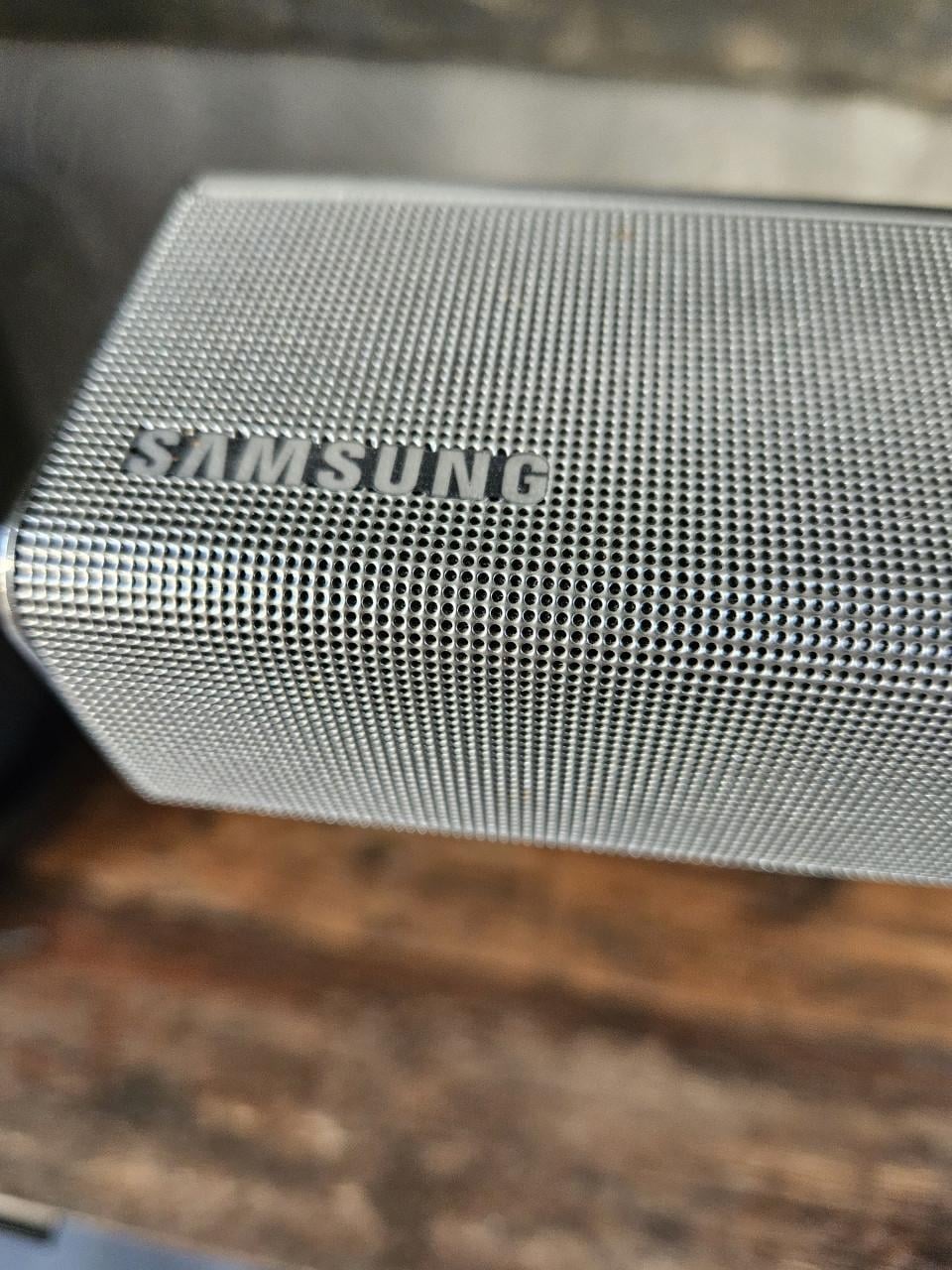 Leuke werkende Samsung Soundbar met Subwoofer (PS-WJ551)