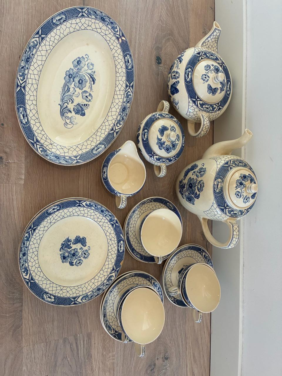 Antiek servies