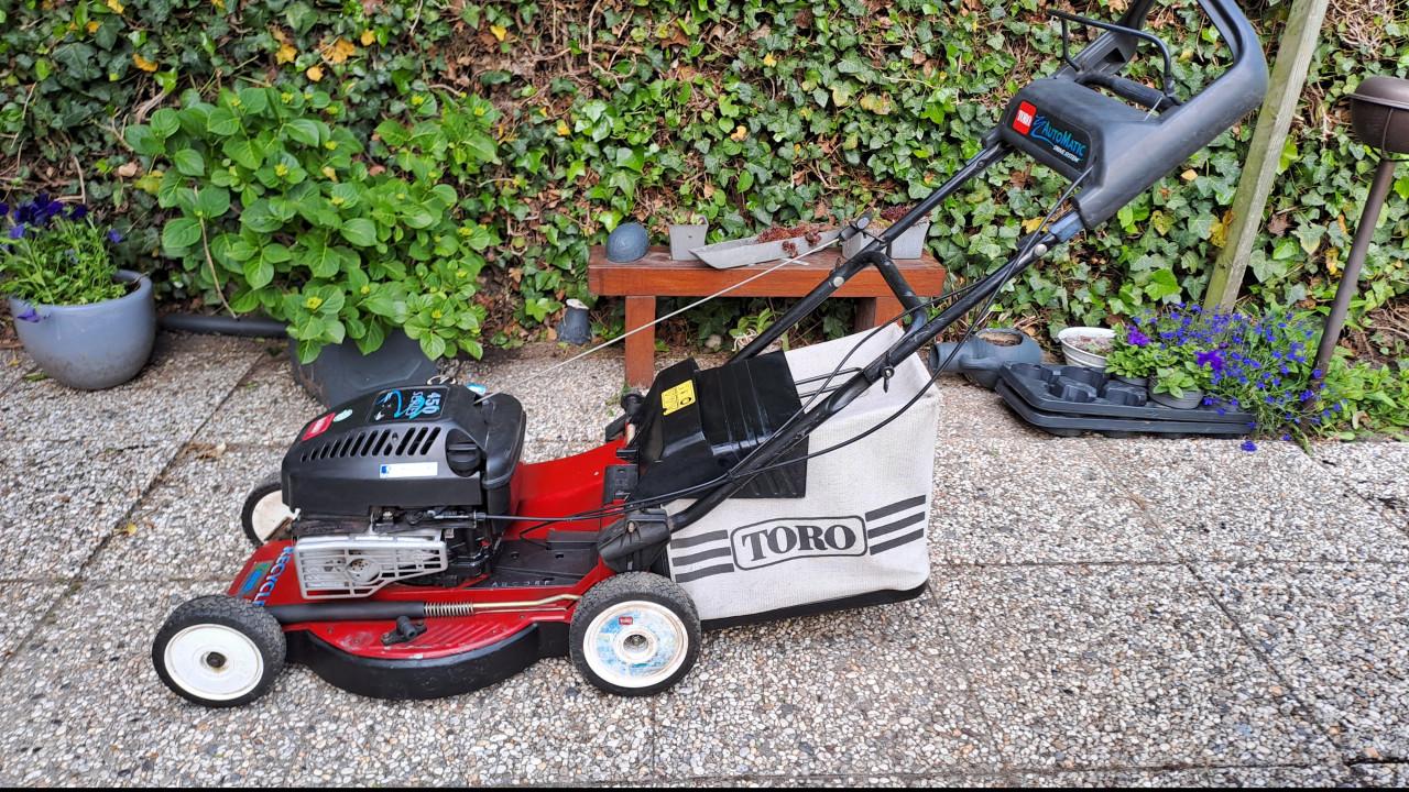 Toro 450 benzine grasmaaier (zelfrijdend)