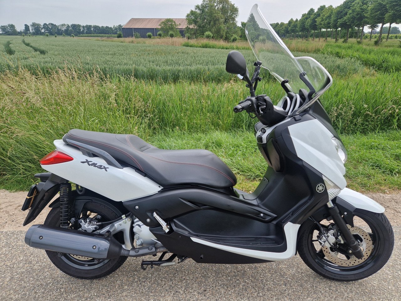 Yamaha xmax 250 (YP250R) motorscooter (inruil mogelijk!)