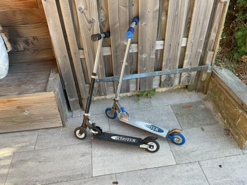 TE KOOP: 2 Stuntsteps