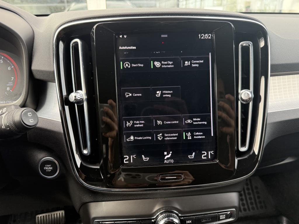 Volvo XC40 t2 129pk aut8 momentum pro| adap.cruise| camera| standkachel| st