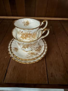 Royal Albert kop en schotel