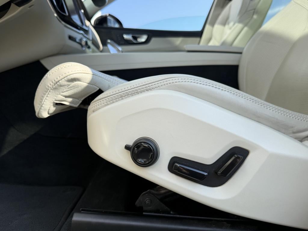 Volvo XC60 t6 398pk recharge inscription| panodak| 360camera| trekhaak| h&k