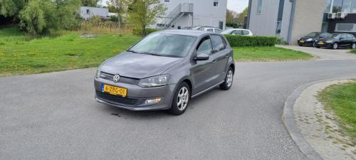 Volkswagen polo 1.2 tsi 2012