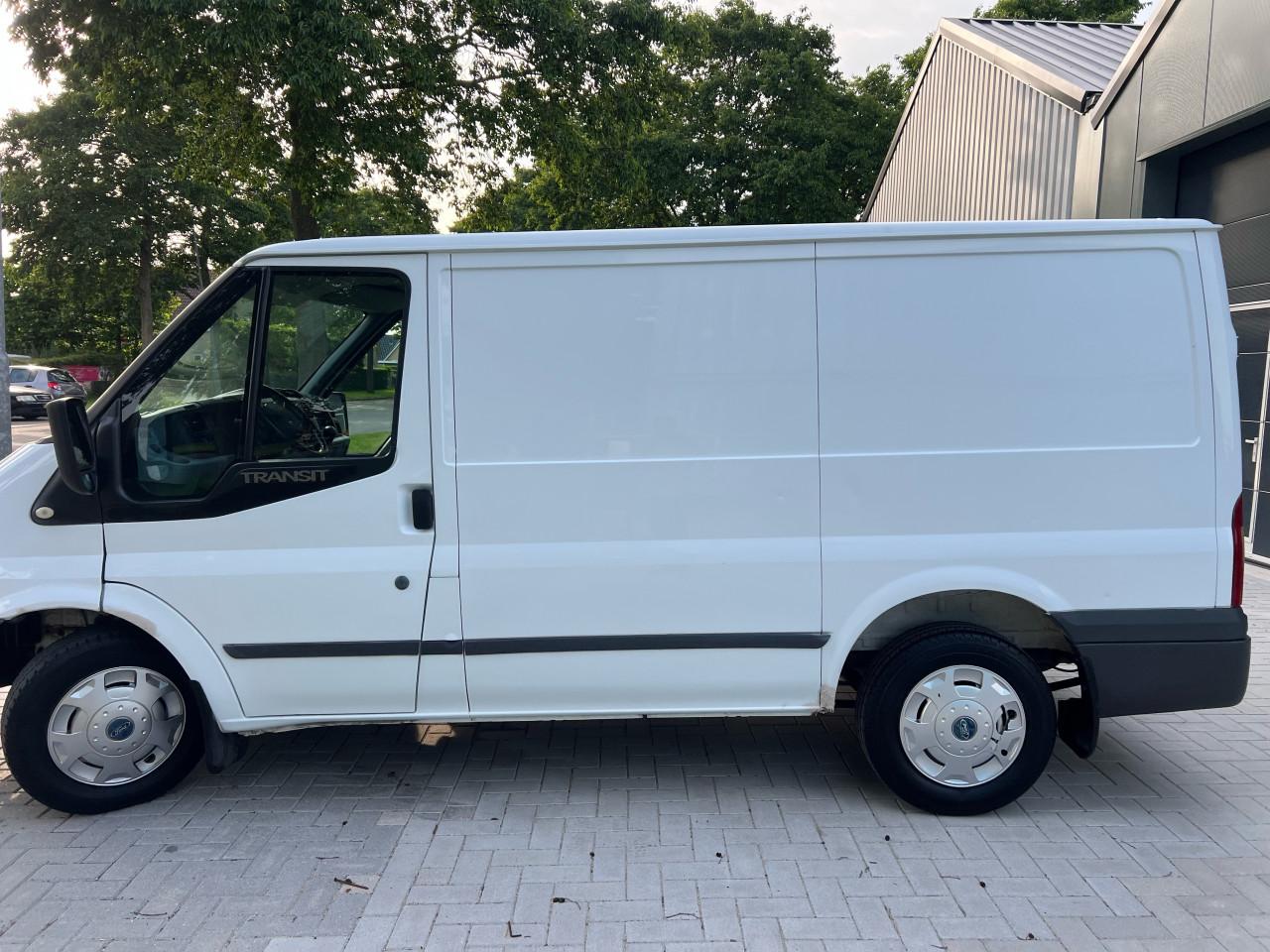 Ford Transit 260S 2.2TDCi 110.899KM Nap
