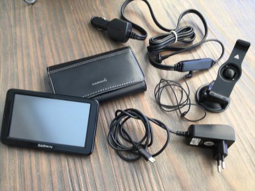 Garmin 2595LM