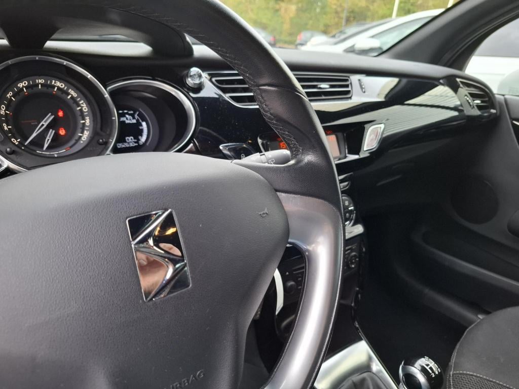 Citroen DS3 1.2 vti so chic pack comfort clima/park