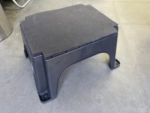 Kunststof opstapje voor caravan of camper