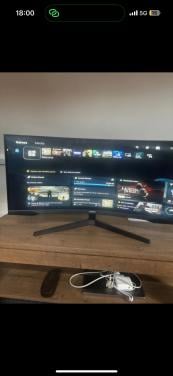 Samsung Odyssey G5 ultrawide curved monitor