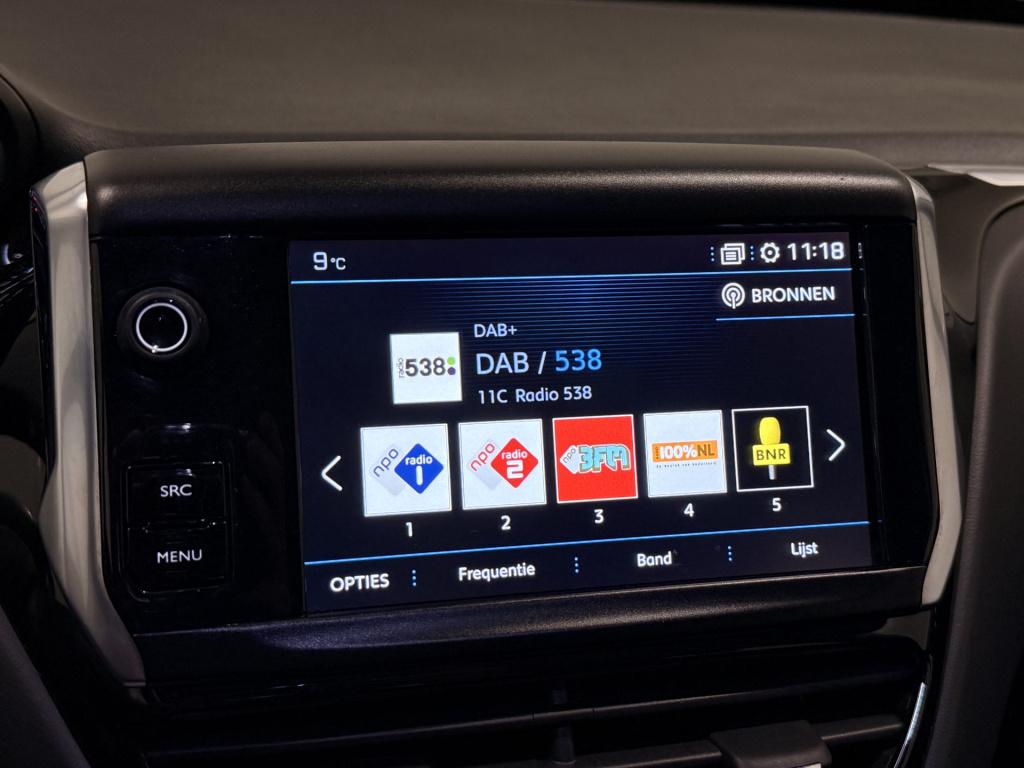 Peugeot 208 1.2 puretech blue lion | led | dab | airco | cruise | apple car