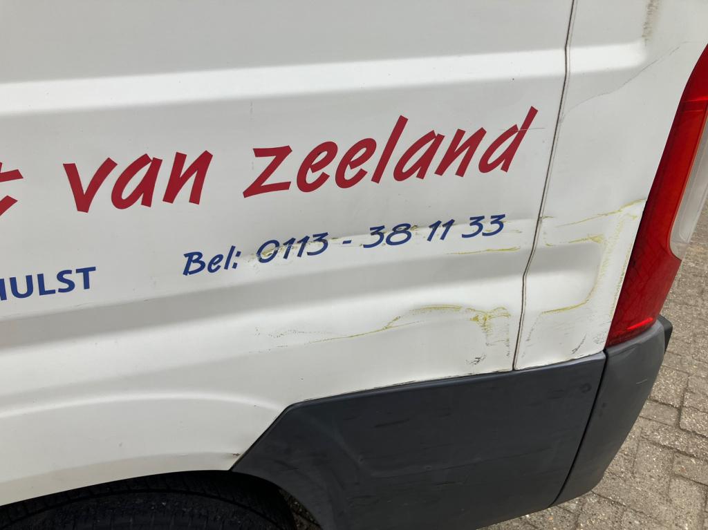 Peugeot Boxer 335 2.0 bluehdi l2h2 pro airco marge euro 6