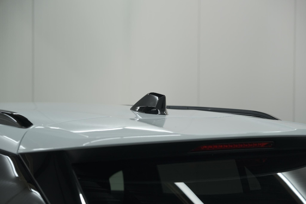 Peugeot 2008 puretech 130 eat8 allure | camera | navigatie | apple carplay 