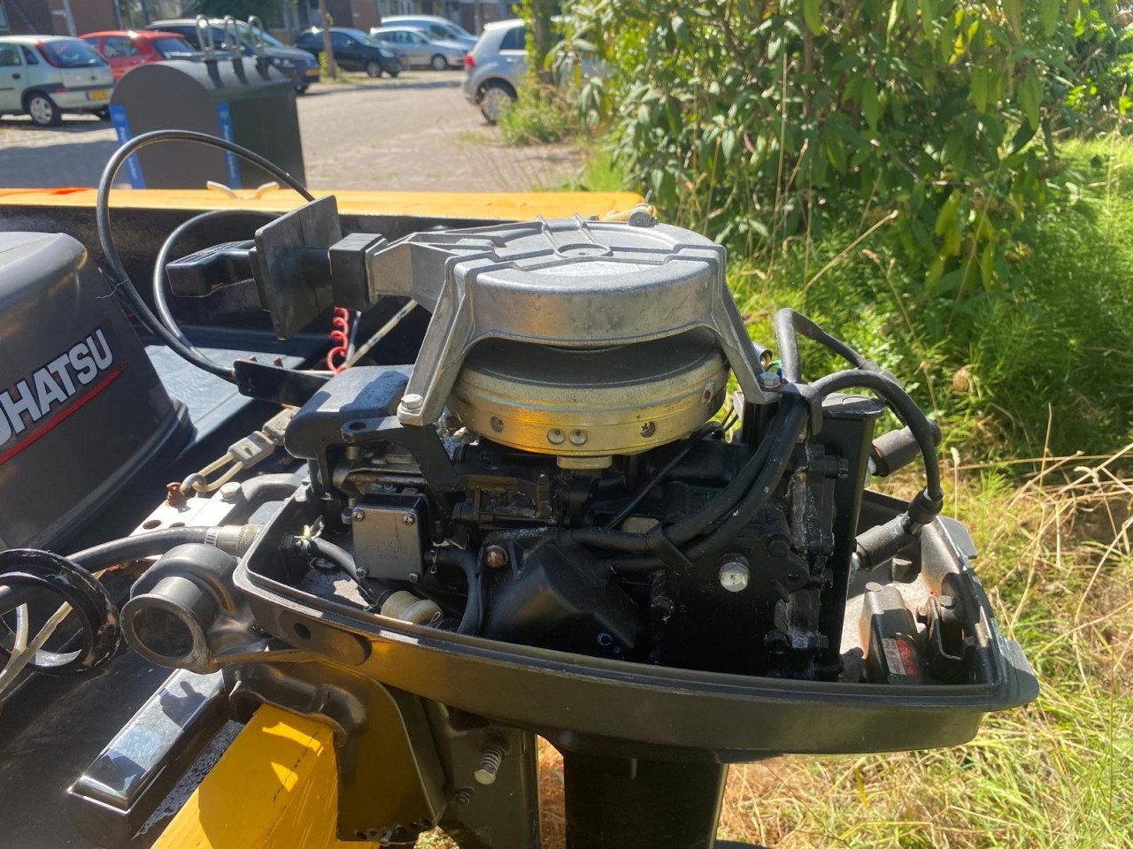 Tohatsu 9.8 buitenboordmotor