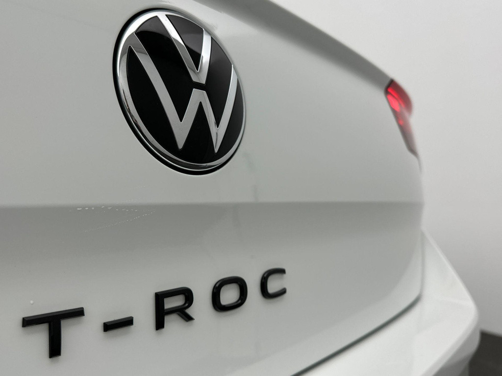 Volkswagen T-roc r-line-edition 1.5 110 kw / 150 pk tsi suv 7 versn