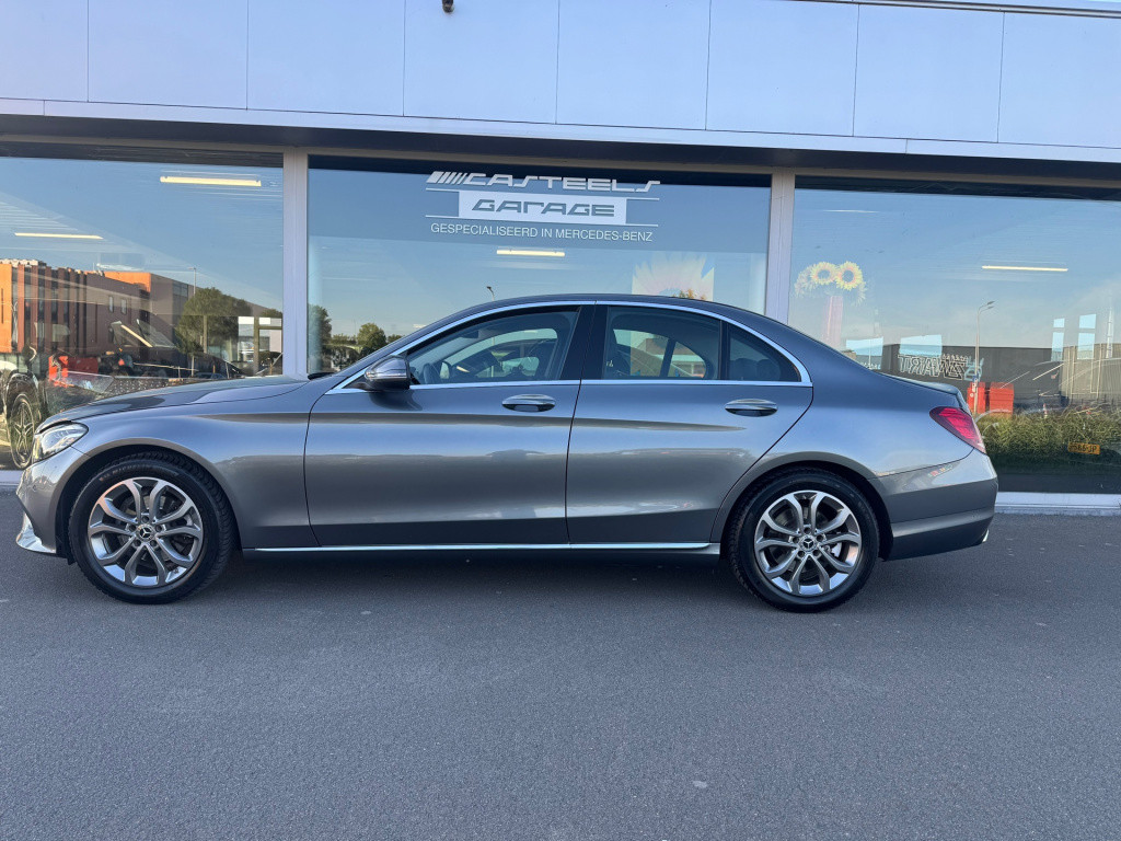Mercedes-Benz C-Klasse 180 avantgarde automaat . trekhaak . apple-carplay