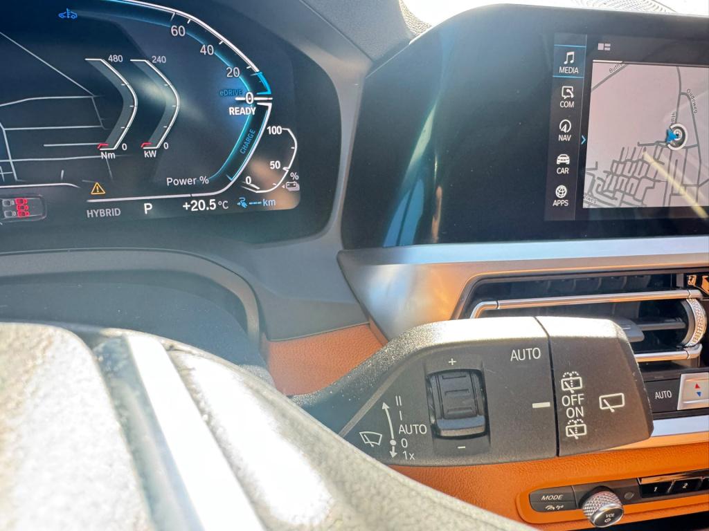BMW 3-serie touring 320e high executive