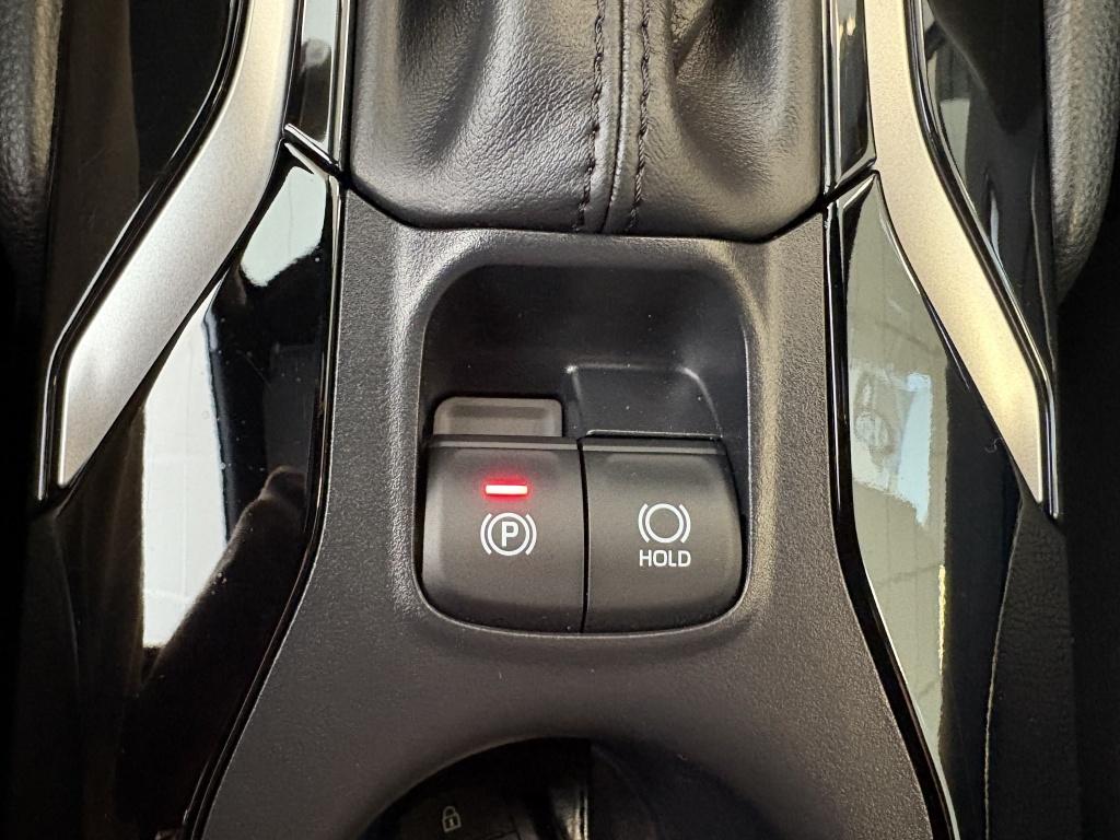 Toyota Corolla Cross hybrid 200 style