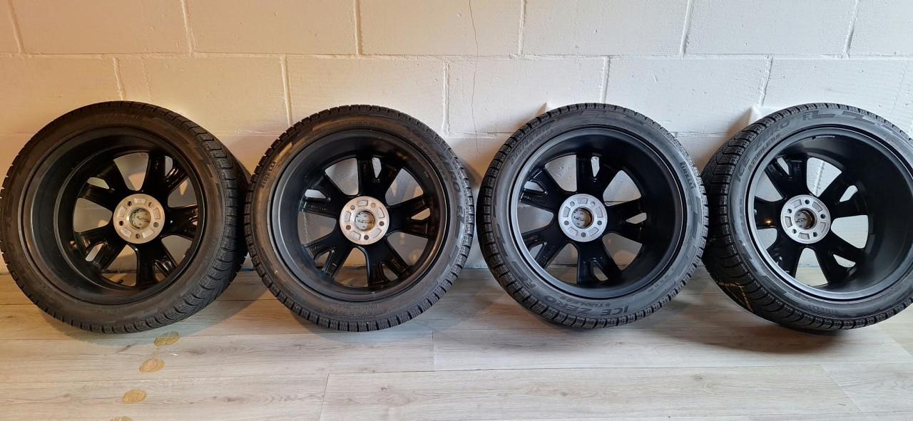 VOLVO V60 S60 R-Design VELGENSET + WINTERBANDEN 18 INCH